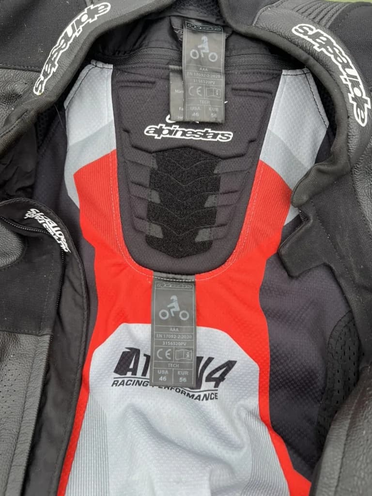 Costum Alpinestars Atem V4 Professional eticheta certificare CE AAA marimea 56 EU